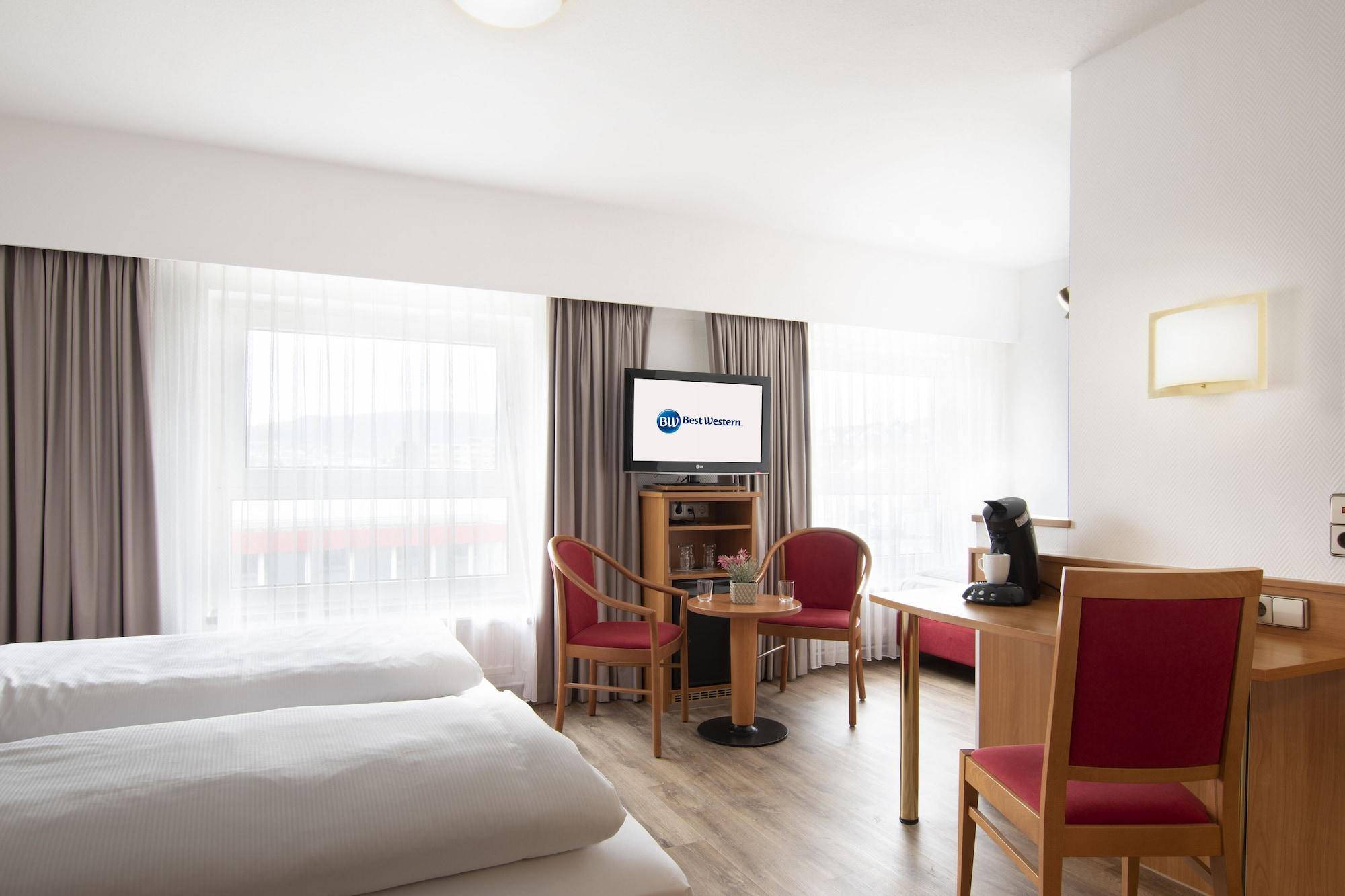 Best Western Queens Hotel Pforzheim-Niefern Extérieur photo