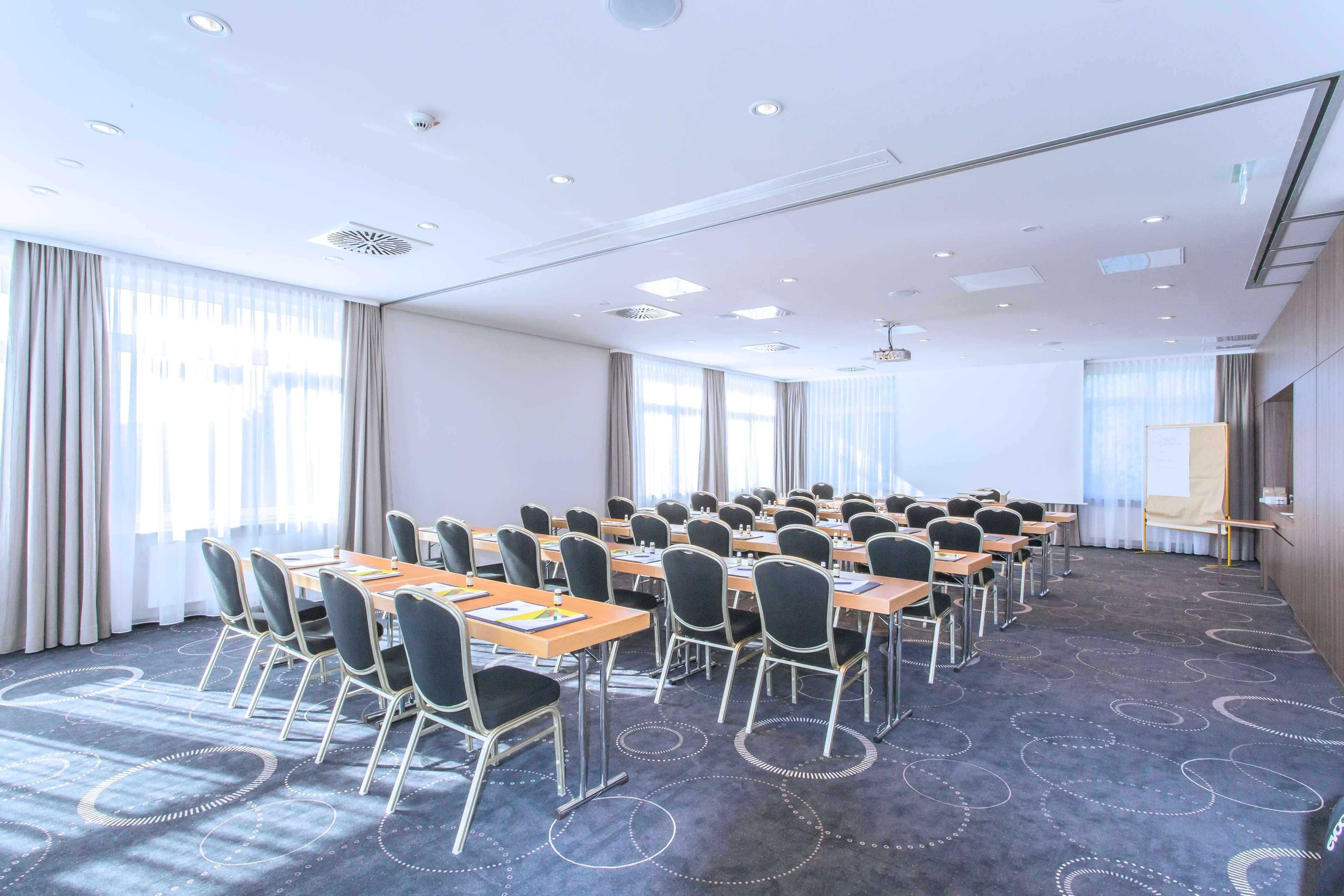 Best Western Queens Hotel Pforzheim-Niefern Extérieur photo