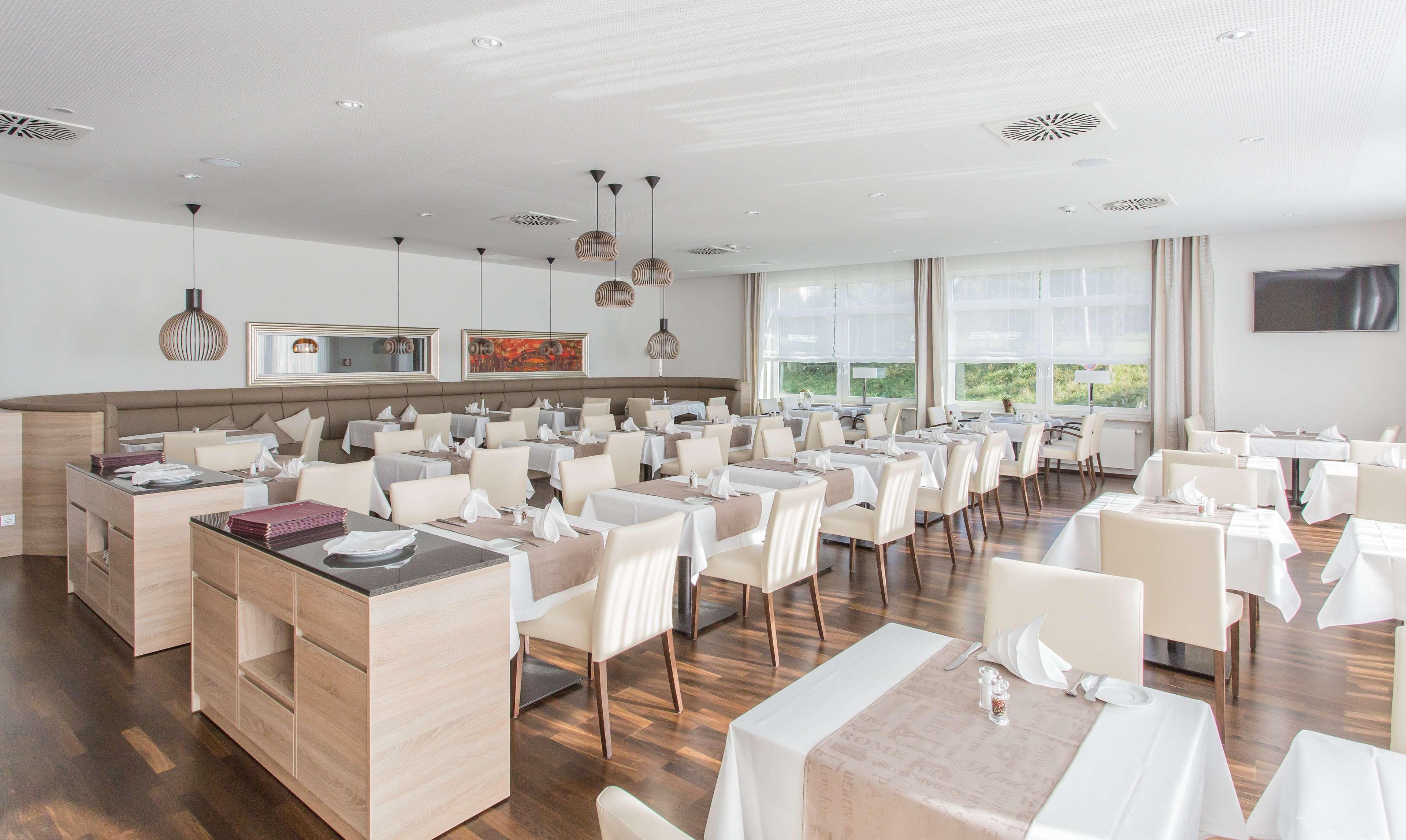 Best Western Queens Hotel Pforzheim-Niefern Extérieur photo