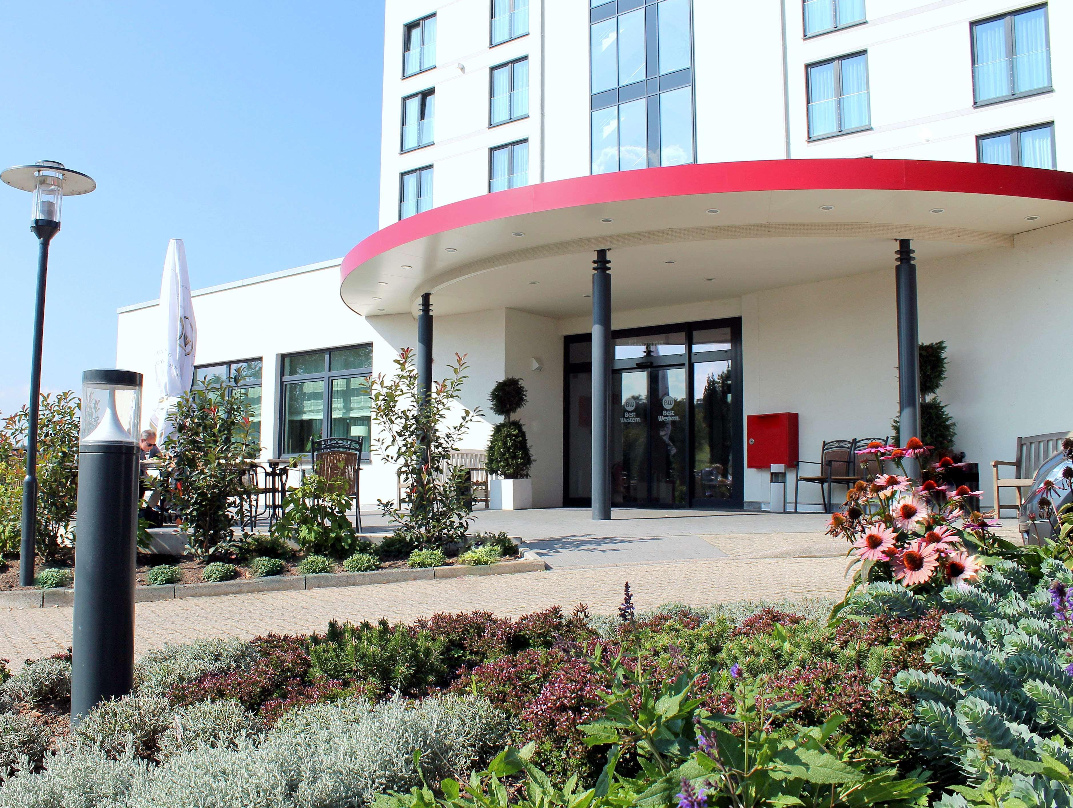 Best Western Queens Hotel Pforzheim-Niefern Extérieur photo