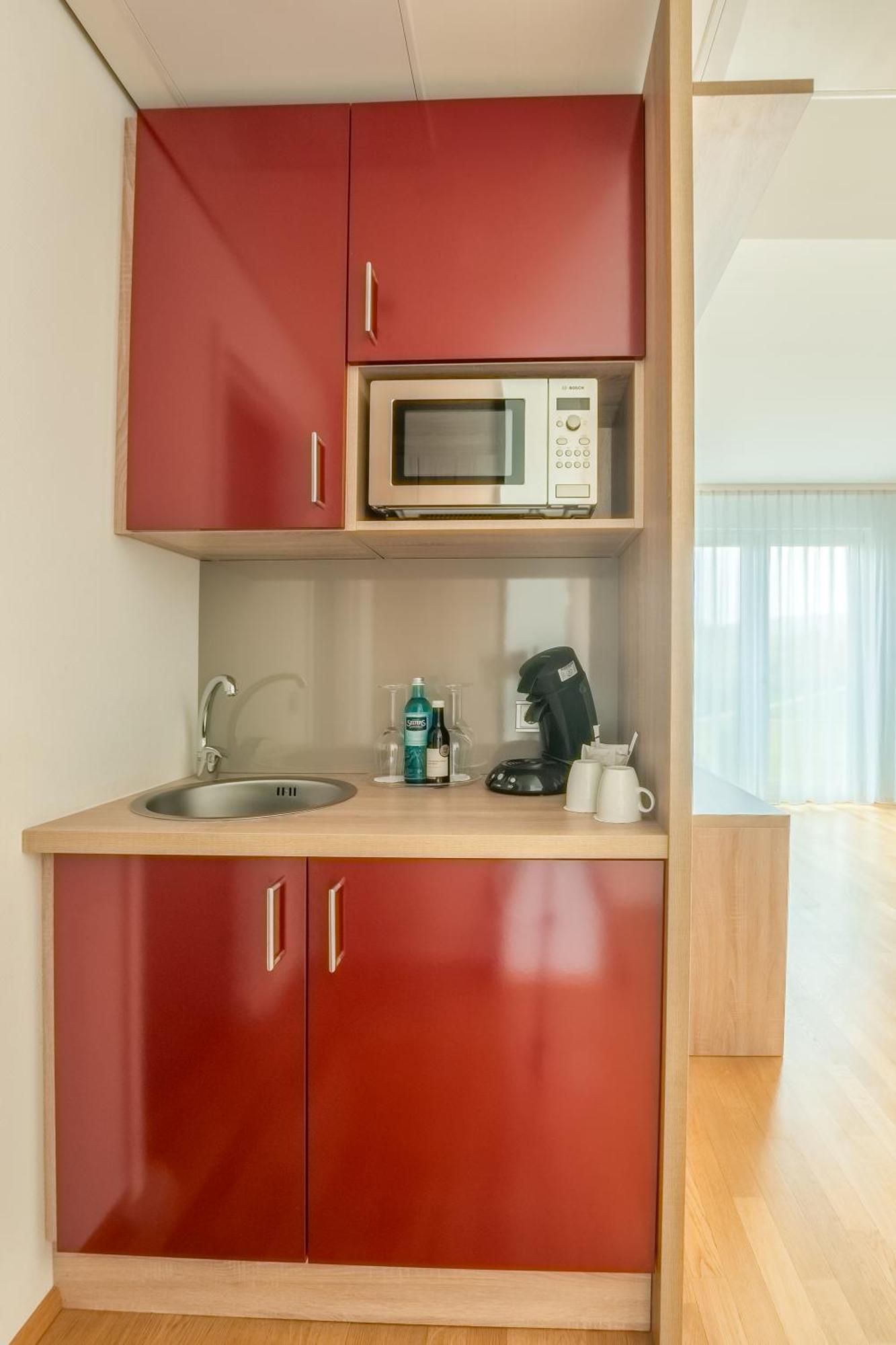Best Western Queens Hotel Pforzheim-Niefern Extérieur photo