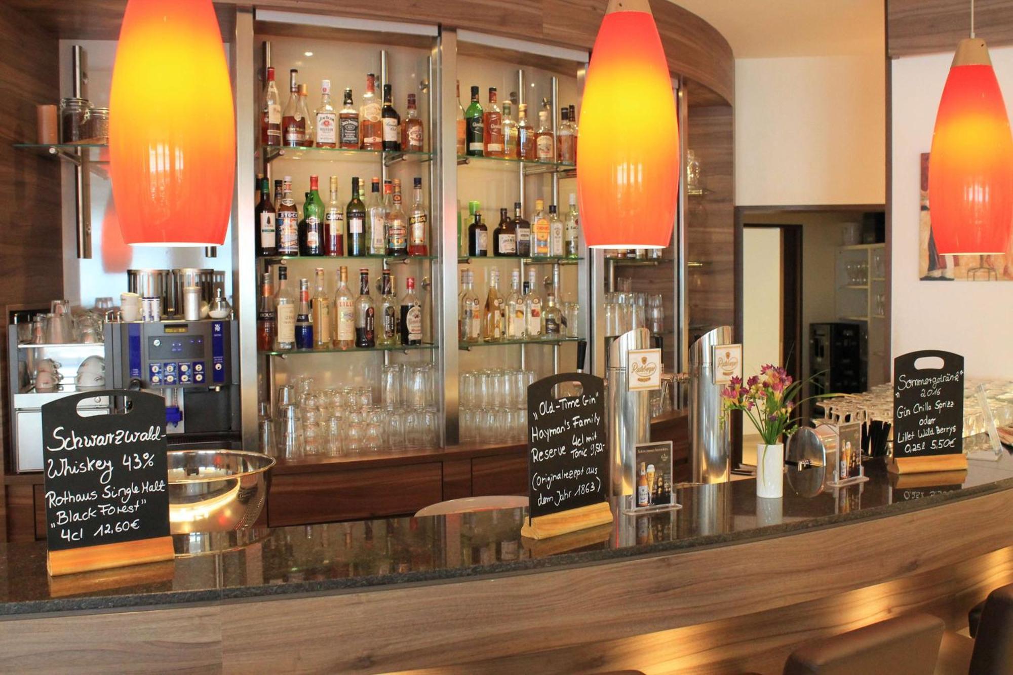 Best Western Queens Hotel Pforzheim-Niefern Extérieur photo
