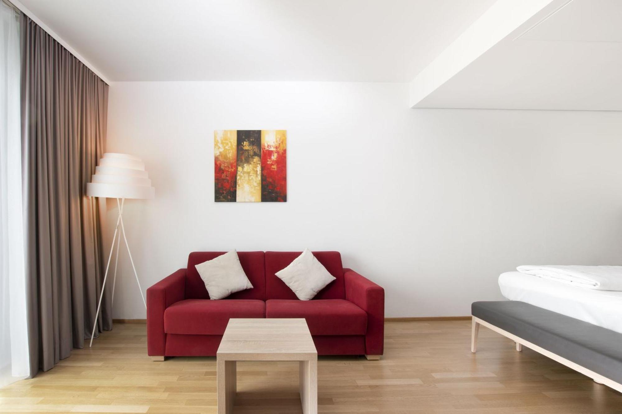 Best Western Queens Hotel Pforzheim-Niefern Extérieur photo