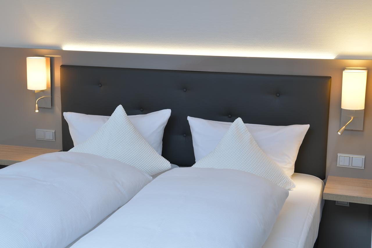 Best Western Queens Hotel Pforzheim-Niefern Extérieur photo